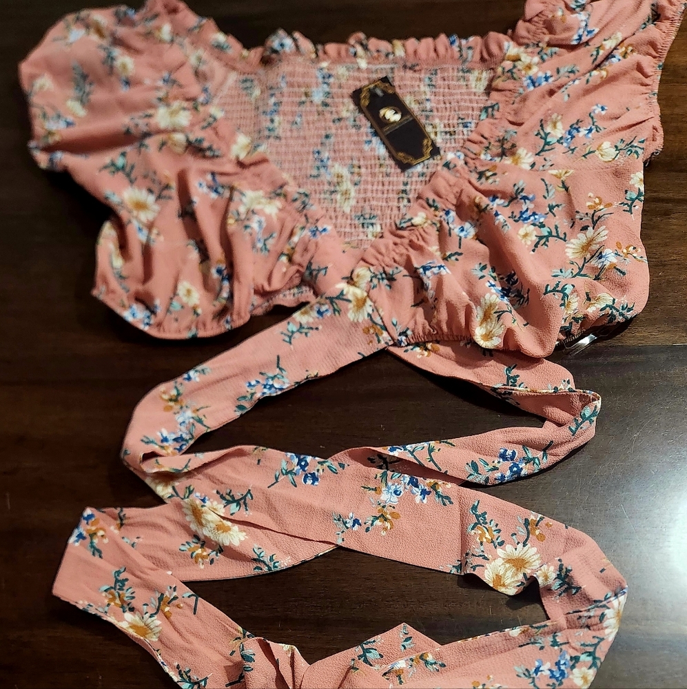 Crop top